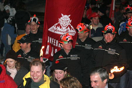 2006_umzug_006.jpg