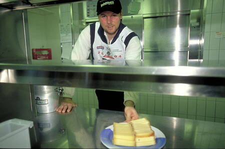 2004_helfer_009.jpg