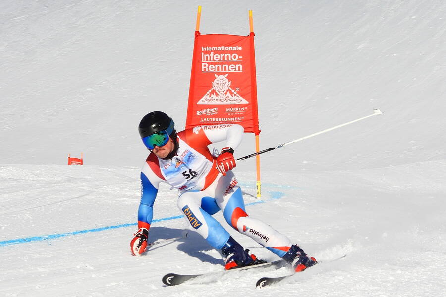 downhill_2025_12.jpg downhill_2025_12.jpg