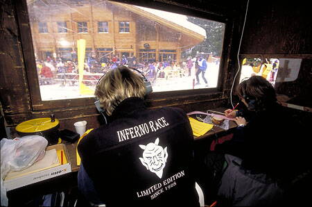 2004_helfer_014.jpg