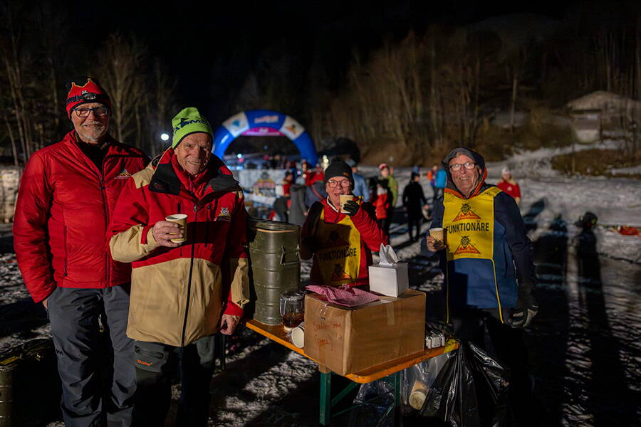 Zoom: inferno_helfer_2026_01.jpg