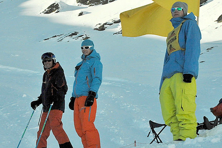 inferno_2015_helfer_64.jpg